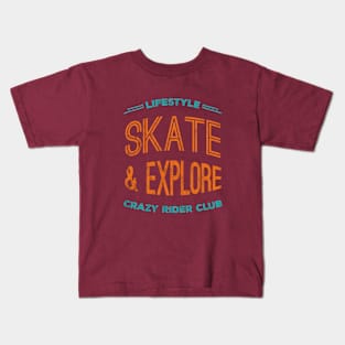 skateboarder rider t-shirt | skate and explore Kids T-Shirt